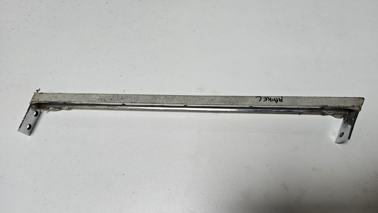 Jaguar E Type 1/4 light Hinge