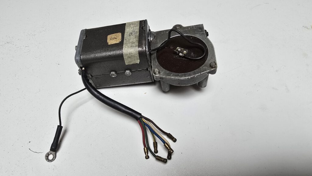genuine wiper motor 67