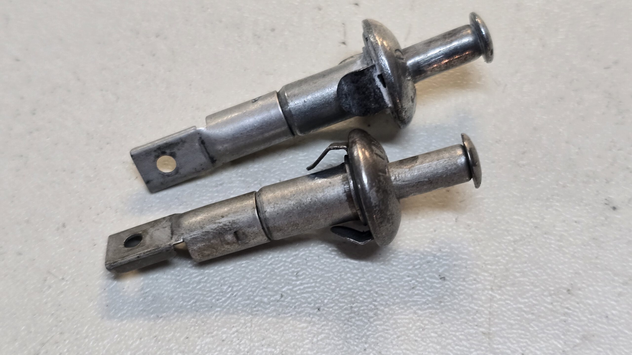 Jaguar E-Type – Genuine Original LINREAD Map Light Switch – C16367 - Image 2